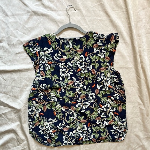 LOFT Ruffle Sleeveless Floral Blouse - Picture 3 of 5